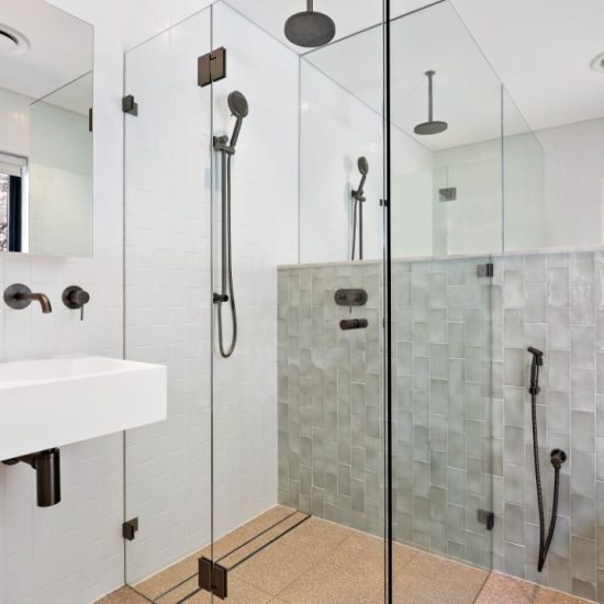 17-Bathroom
